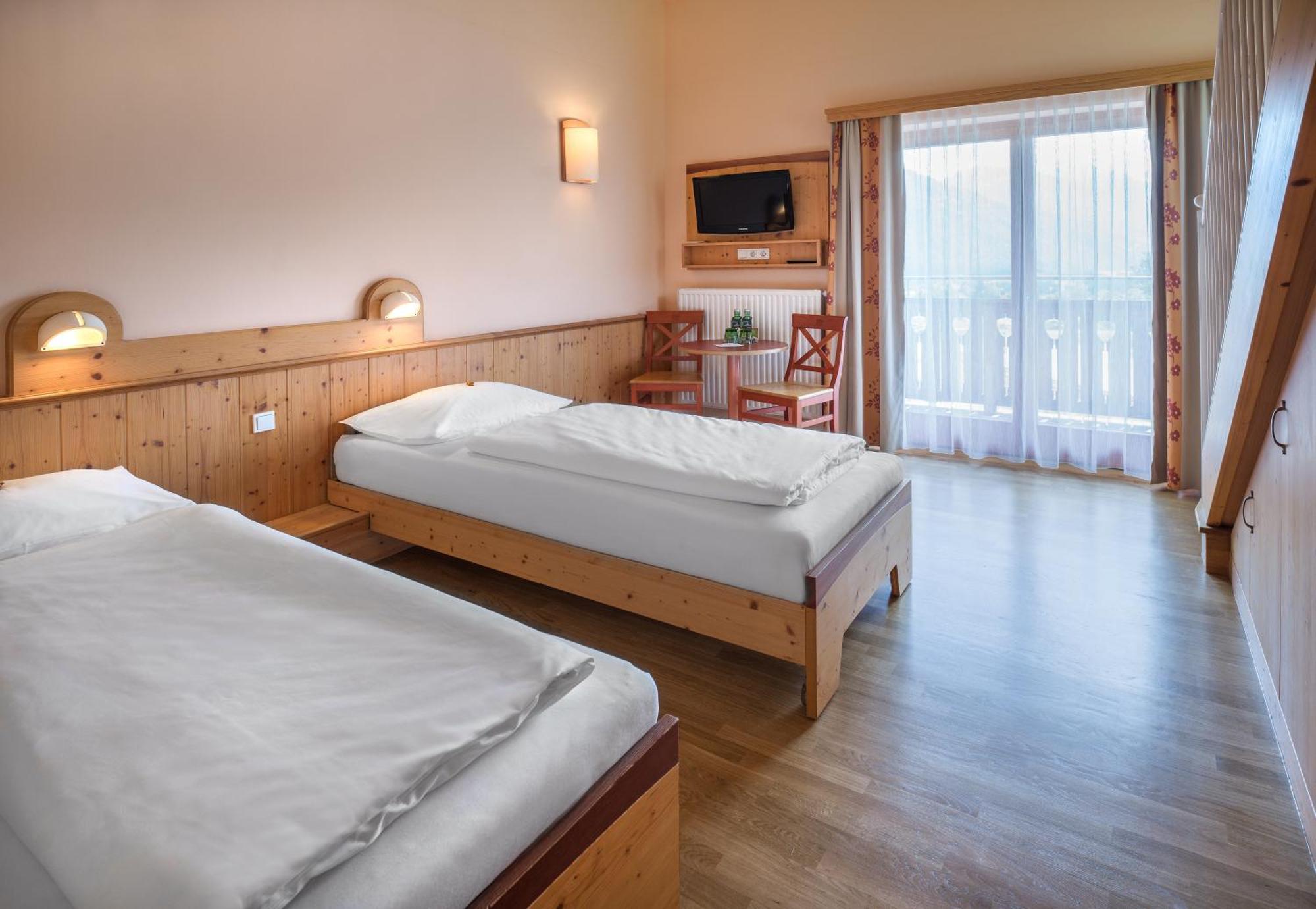 Jufa Hotel Gitschtal Weissbriach Εξωτερικό φωτογραφία